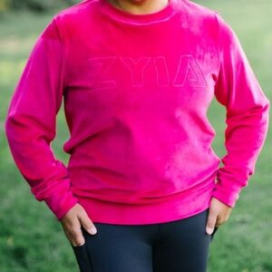 NWOT ZYIA Fuschia pink velvet crewneck sweater top